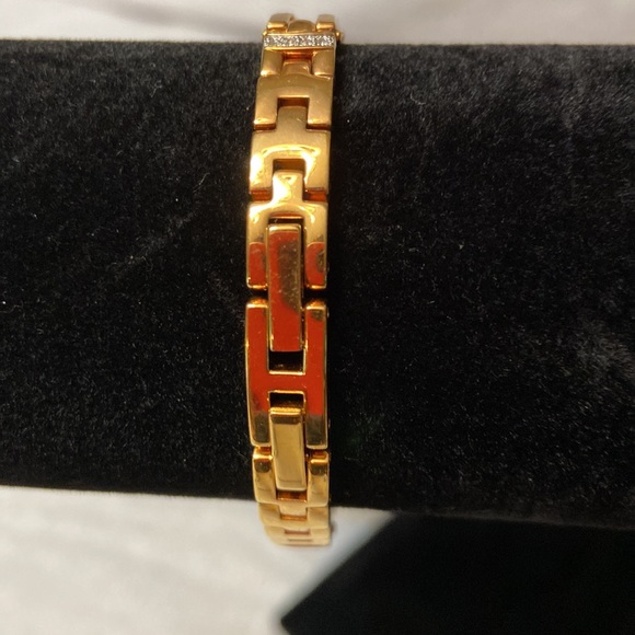 Elgin Gold tone Womens Watch & Rhinestone? Embellishments - Non Working - Picture 4 of 13